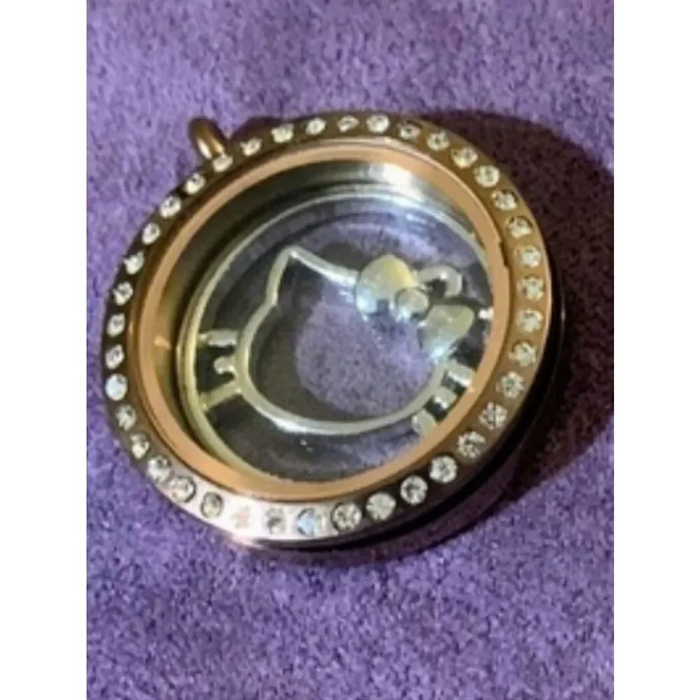 Gold-tone Mickey Mouse Circle Accent For Floating Lockets